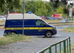 Muž se zabarikádoval v bytě na Střížkově