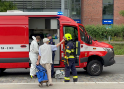 Neznámý pachatel rozházel prášek v metru Pankrác.