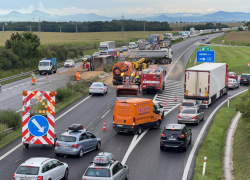 Kvůli nehodě se tvoří velké kolony