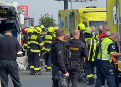 Nehoda dvou autobusů v Praze