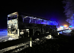 Požár autobusu na dálnici D1 směrem na Prahu