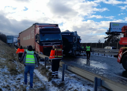 Hromadná nehoda uzavřena dálnici D5