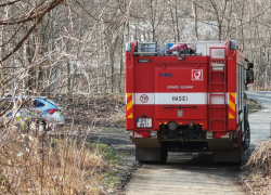 Policie místo nálezu mrtvé ženy uzavřela