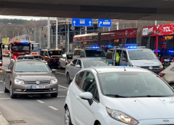 Muž zemřel po srážce s tramvají u Motola v Praze