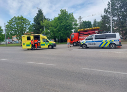 Řidička při vyšetřování dopravní nehody usnula za volantem