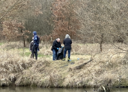 Policisté na místě nálezu těla