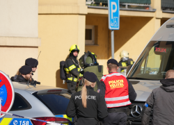 Policisté místo uzavřeli