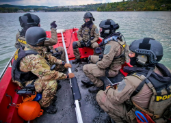 cvičení elitních policejních složek