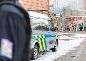 Z obchodování s lidmi na Plzeňsku obvinila policie tři lidi