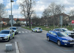 Policejní zásah na základní škole v Praze